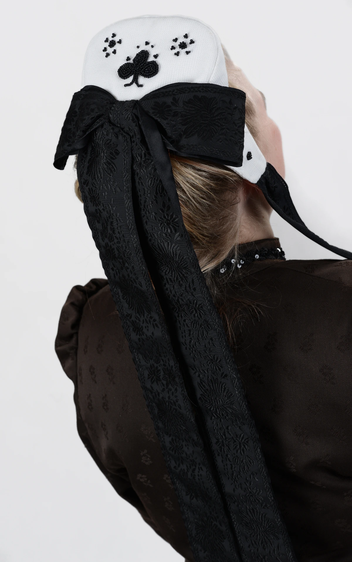 Bunstruther Tracht Frau Kopfbedeckung 4