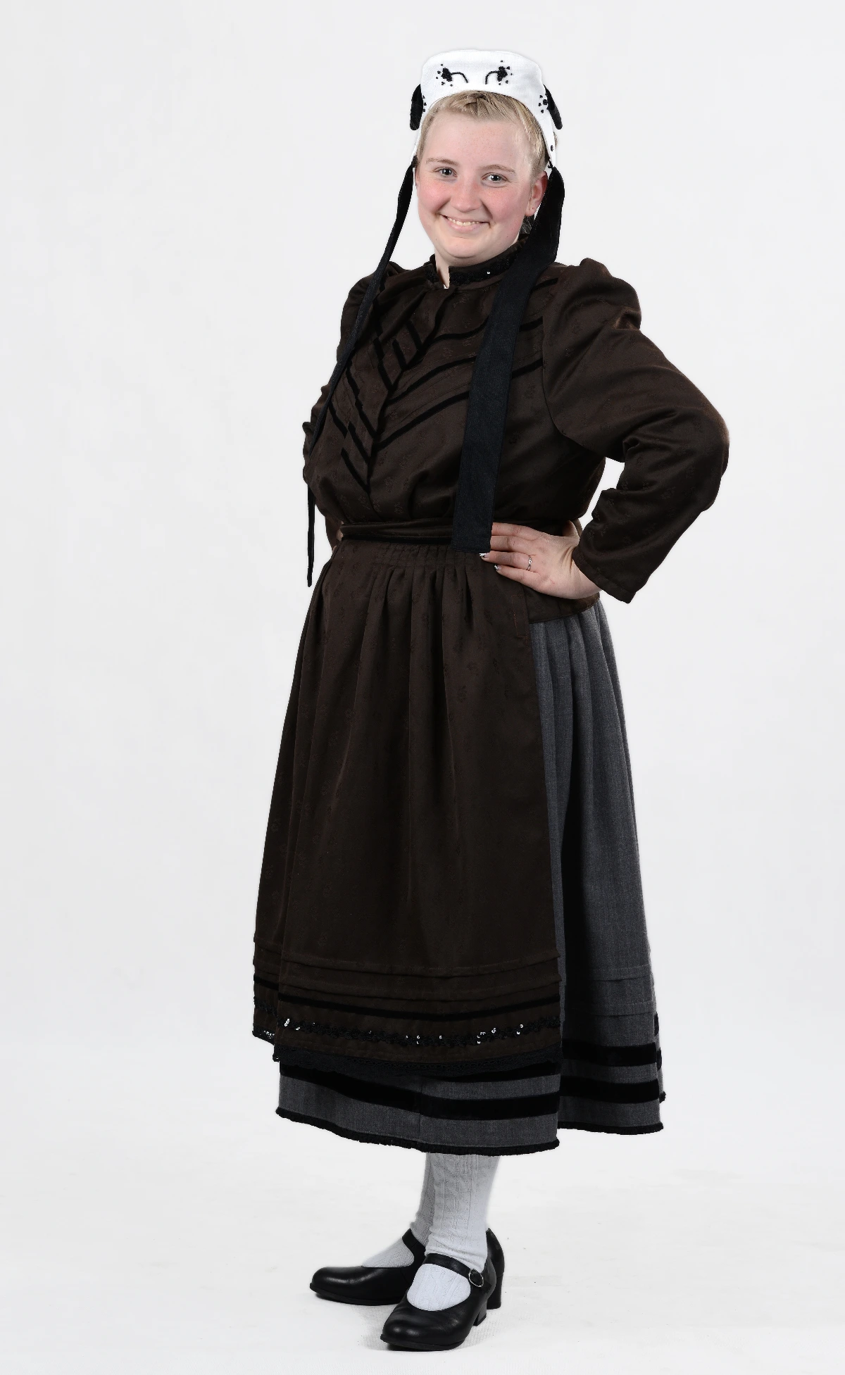 Frau in Bunstruther Tracht