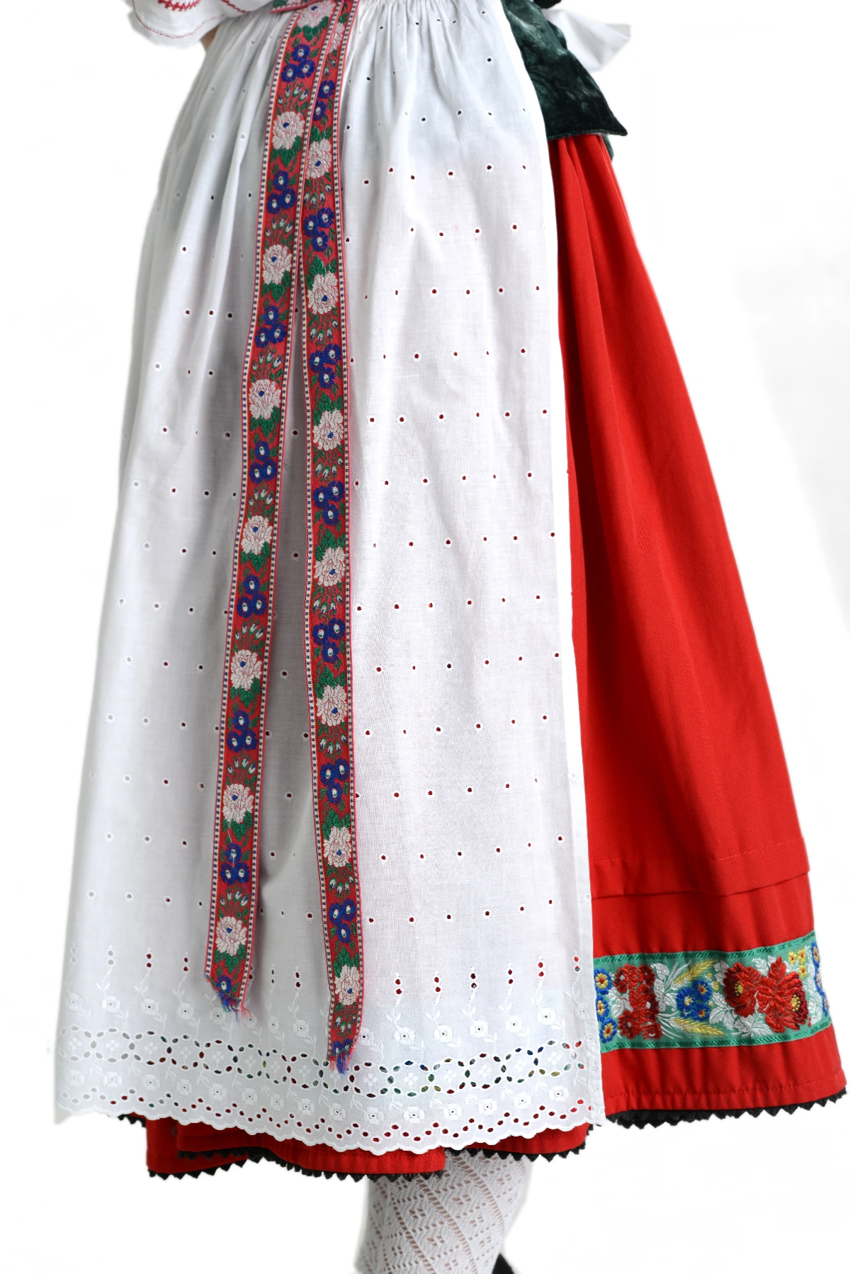 Hersfelder Tracht Frau Rock und Schürze 1