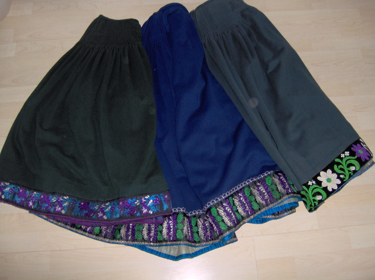 Hüttenberger Tracht Frau Rock