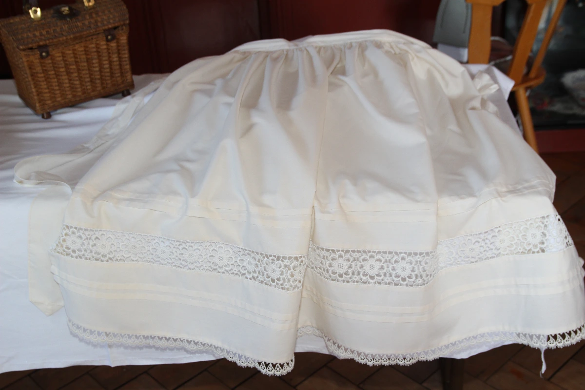 Lauterbacher Tracht Frau Schürze