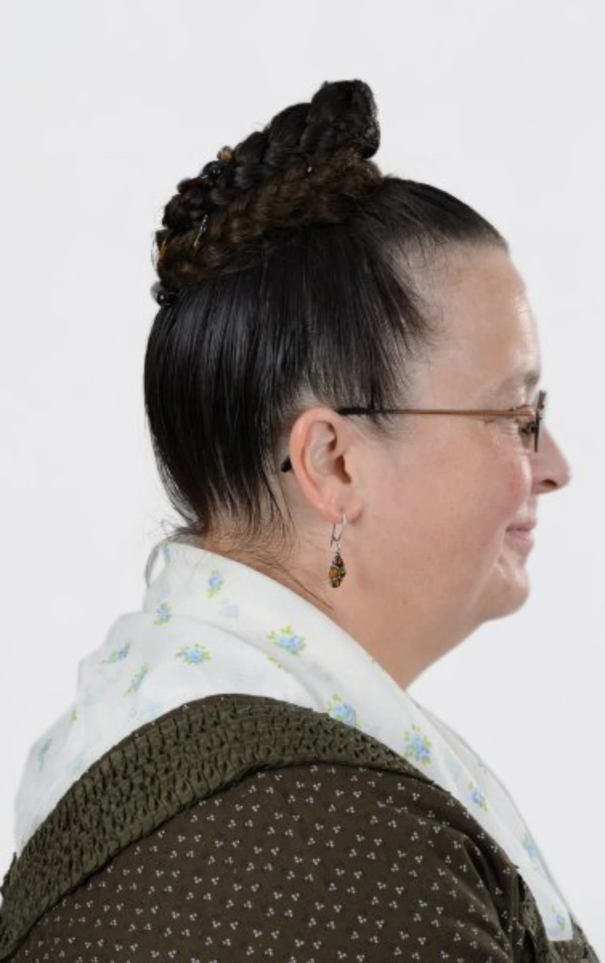 Marburger evangelische Tracht Frau Haartracht 2 (1)