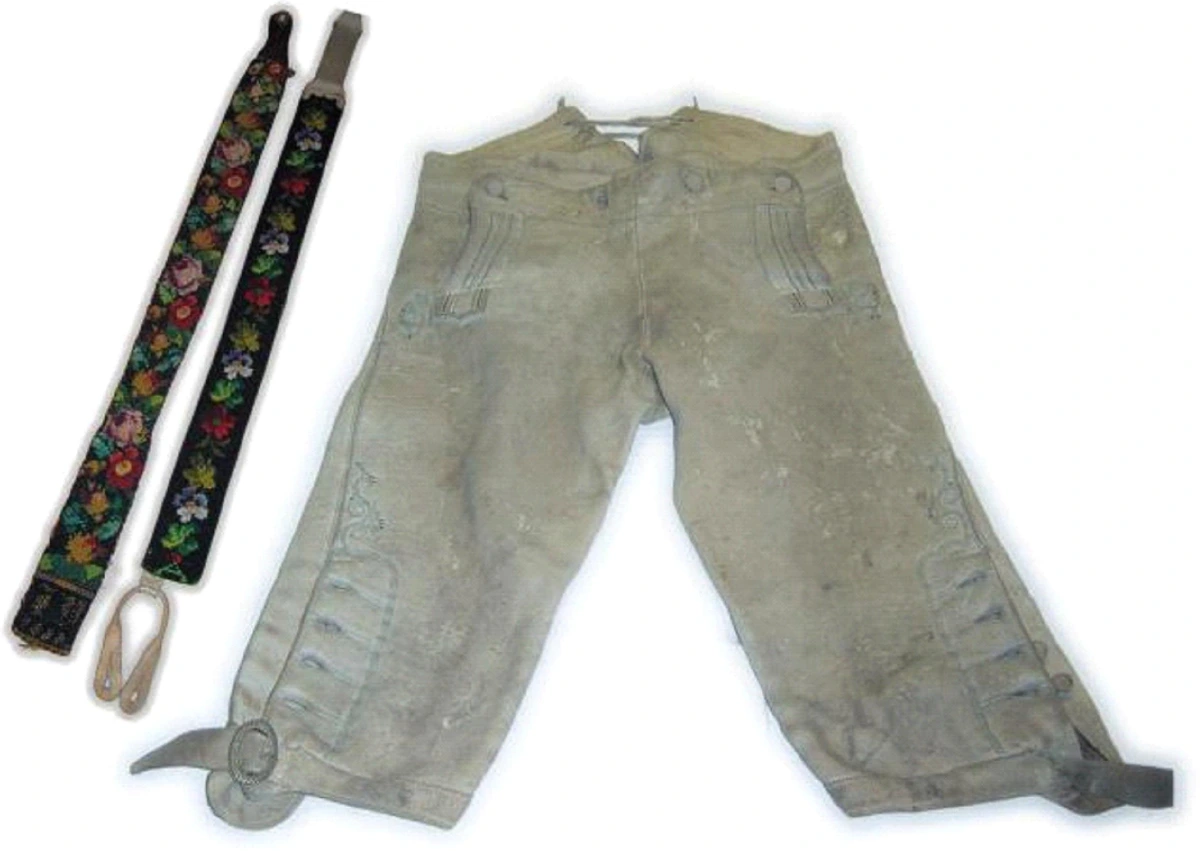 Marburger evangelische Tracht Mann Hose Hosenträger