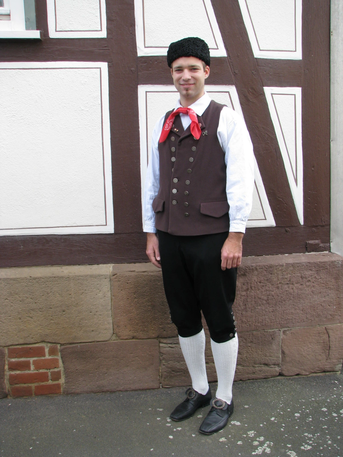 Niederhessische Spitzbetzeltracht Mann 1e