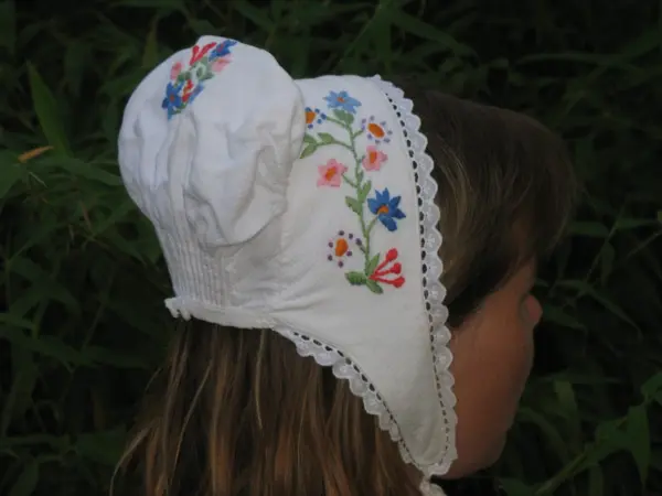 Odenwälder Tracht Frau Kopfbedeckung Krätzerchen 1