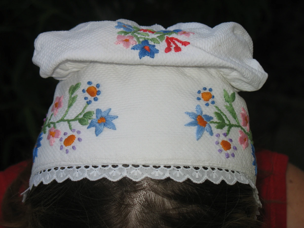 Odenwälder Tracht Frau Kopfbedeckung Krätzerchen 2