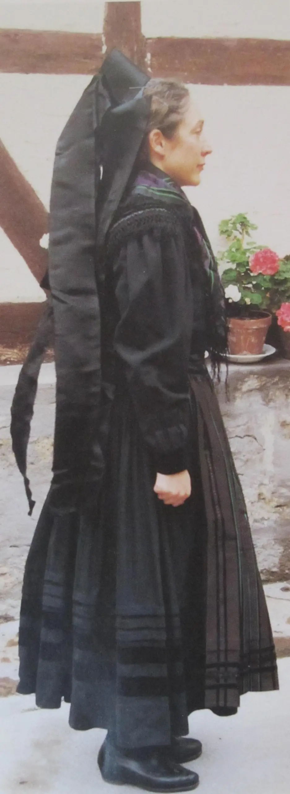 Rotenburger Tracht Frau 2