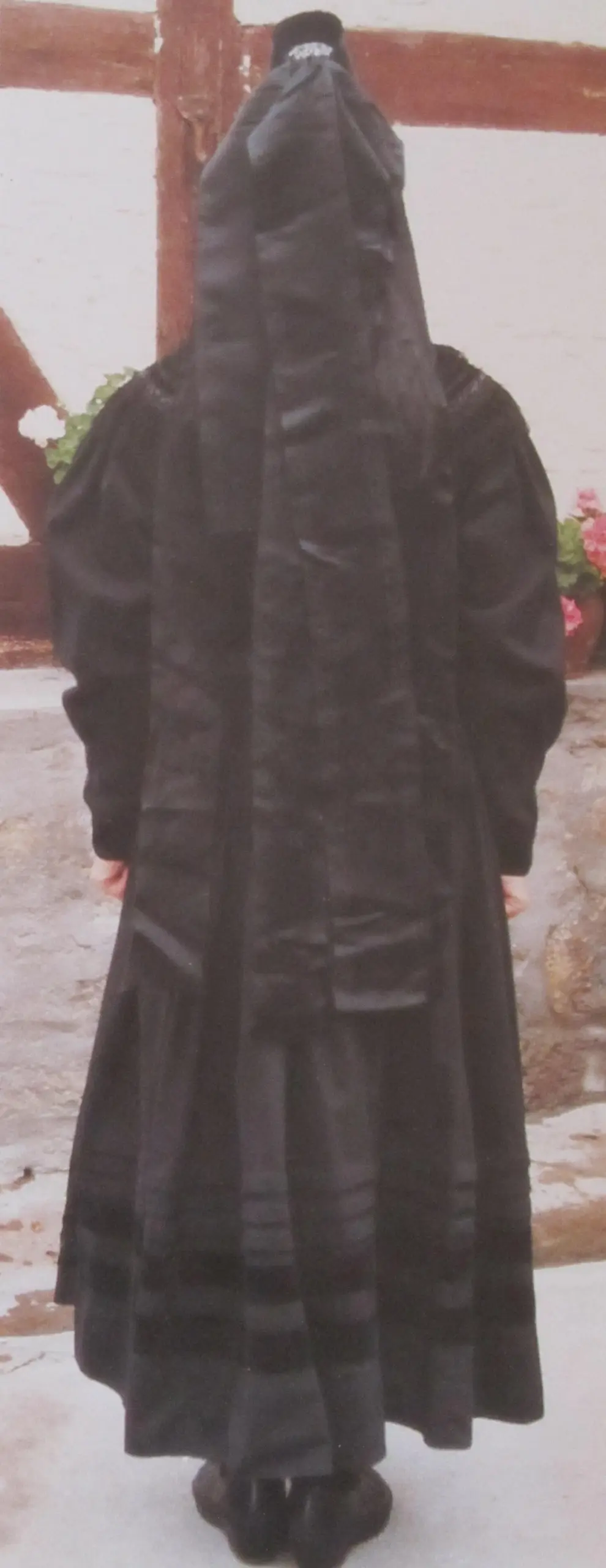 Rotenburger Tracht Frau 3