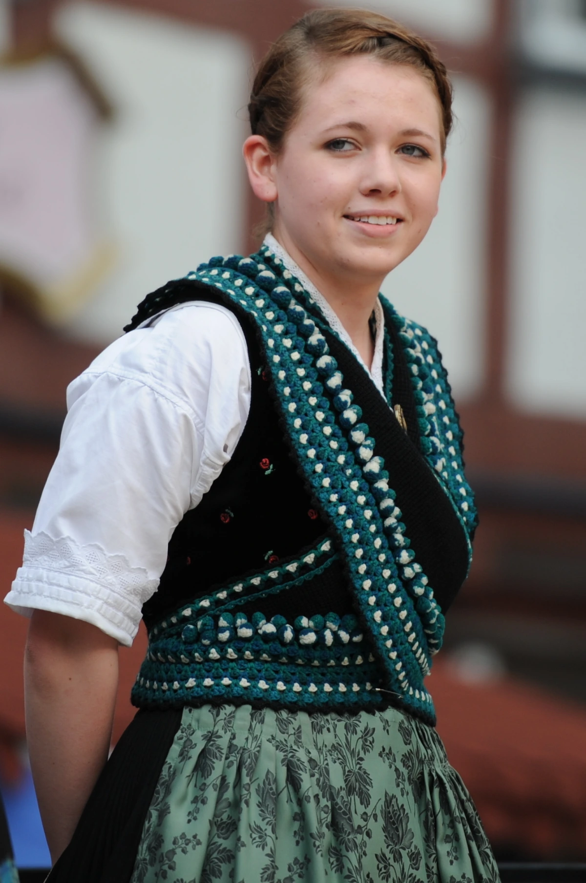 Schlitzerländer Tracht Frau Seelenwärmer