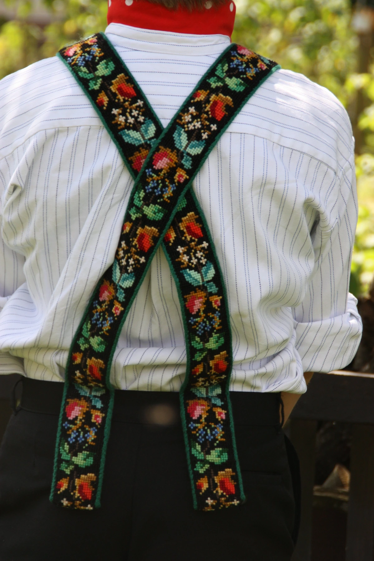 Schlitzerländer Tracht Mann Hosenträger 2