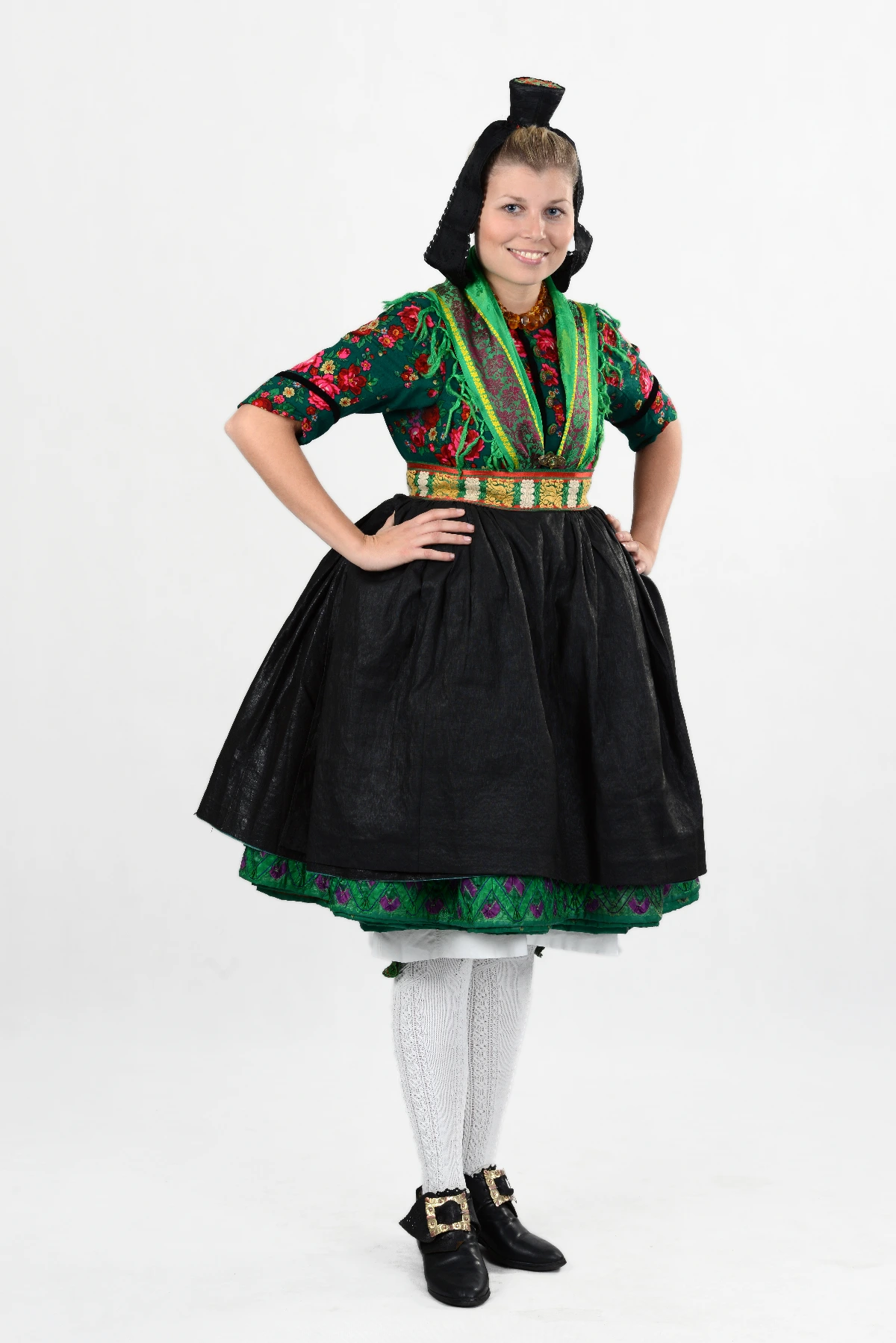 Schwälmer Tracht Frau 2