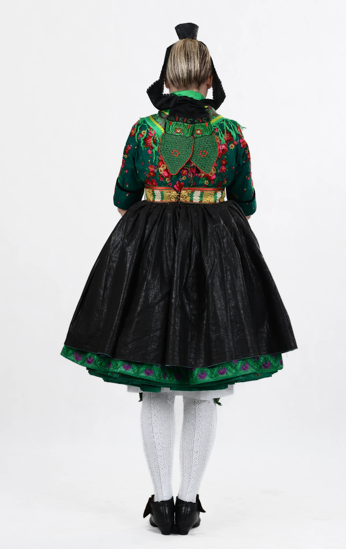 Schwälmer Tracht Frau 3