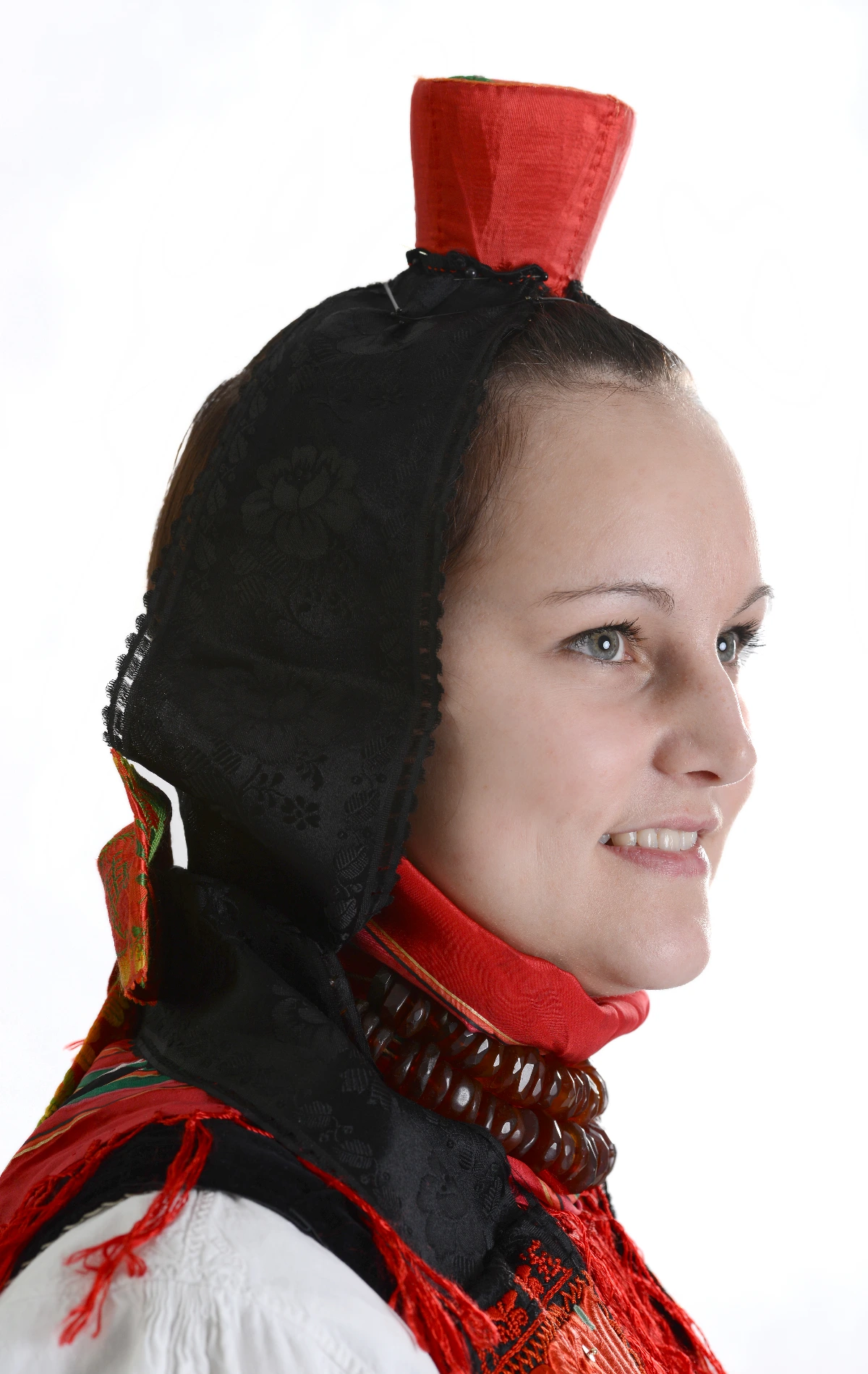 Schwälmer Tracht Frau Kopfbedeckung 1