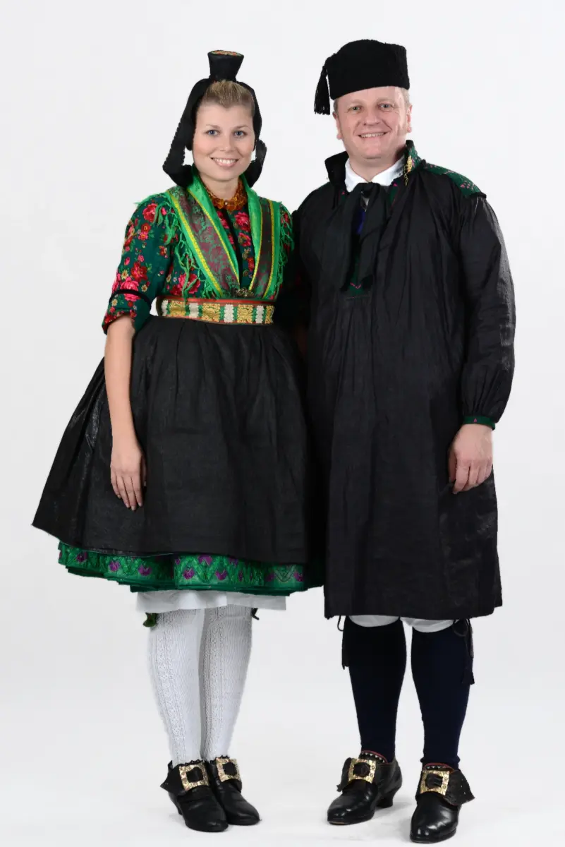 Schwälmer Tracht Paar 2