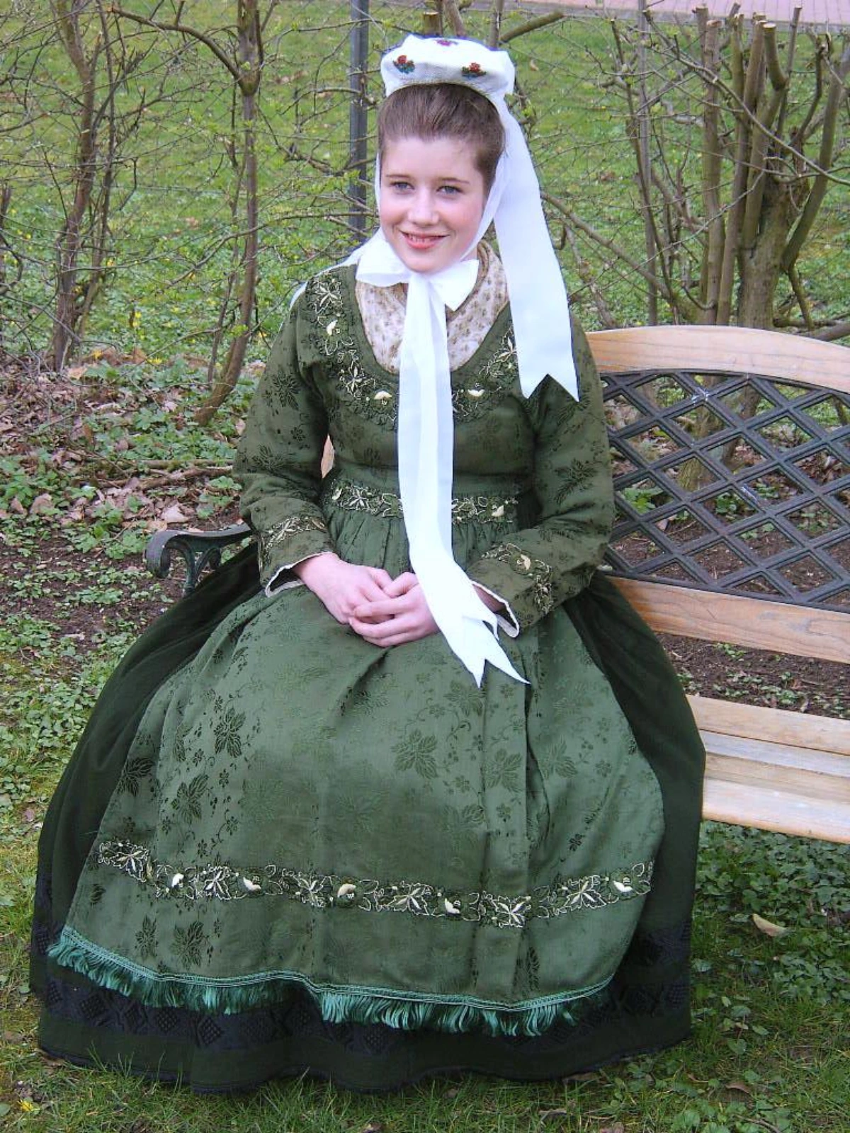 Schweinsberger Tracht Frau 5