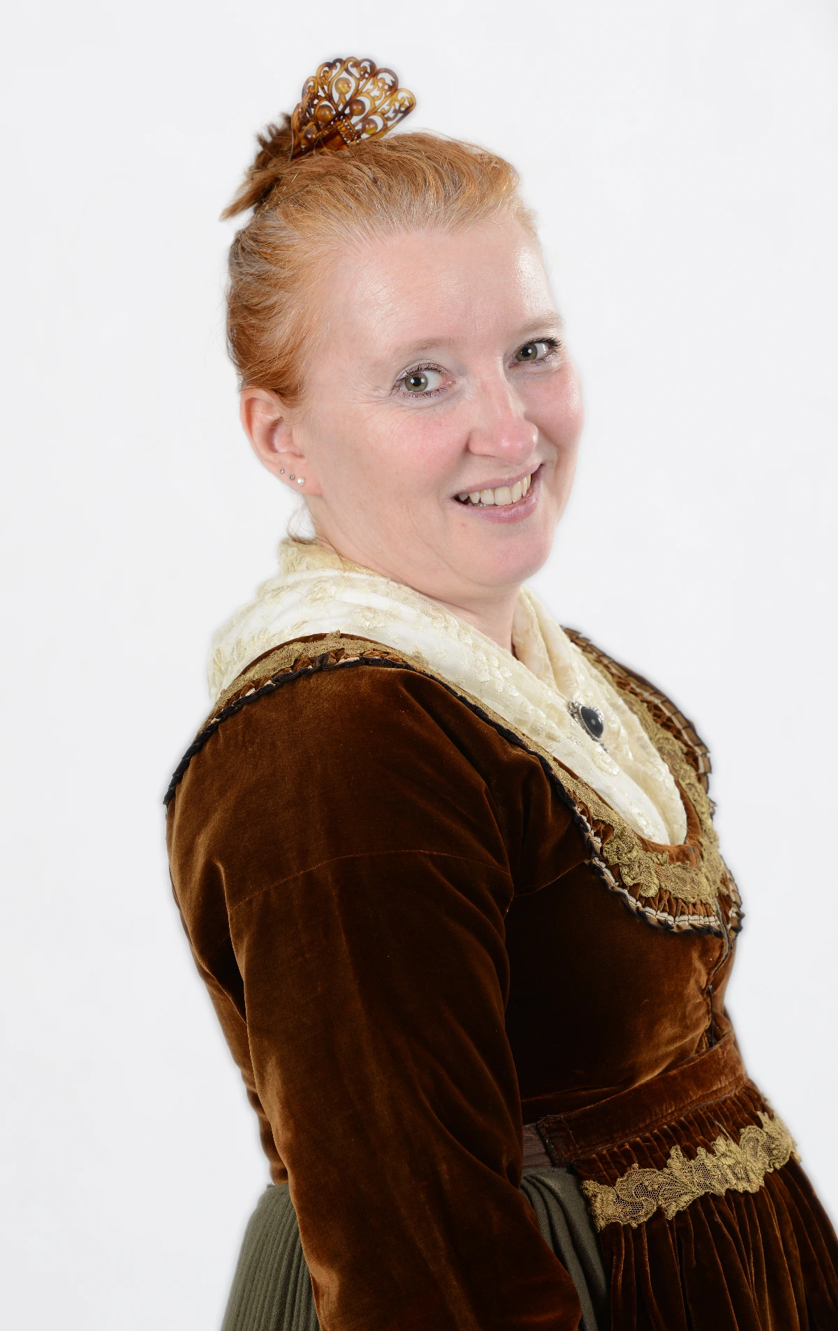 Schweinsberger Tracht Frau Haartracht 2