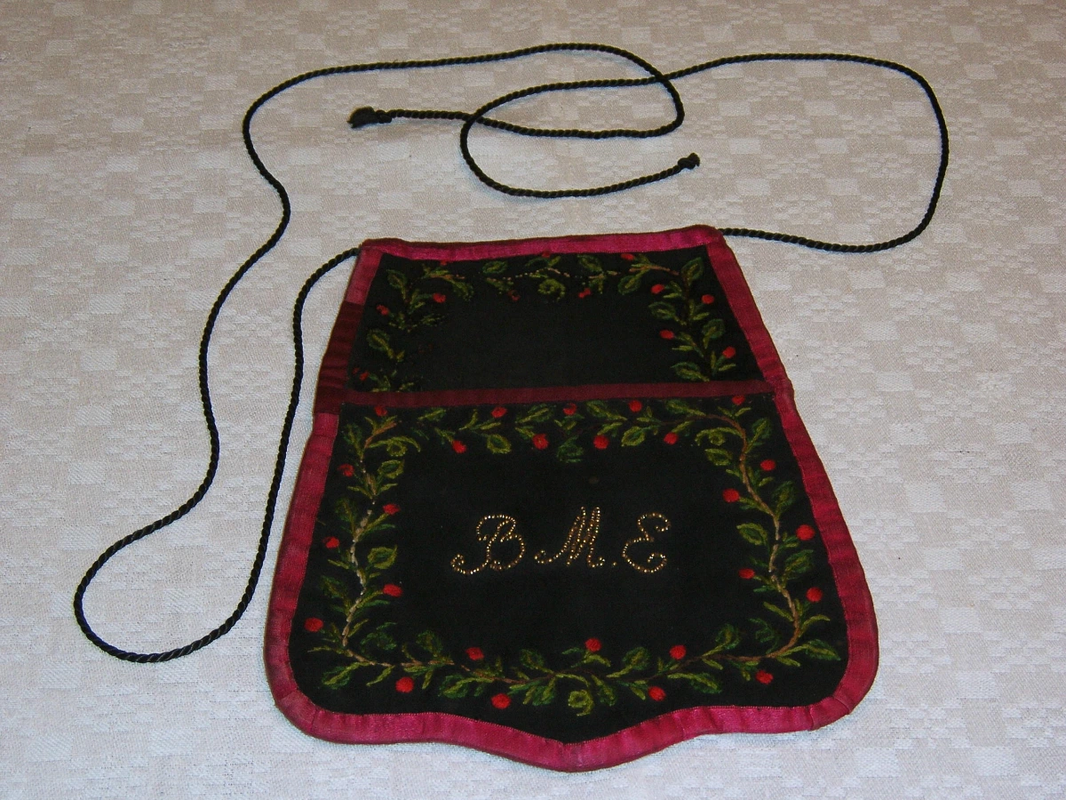 Schweinsberger Tracht Frau Tasche