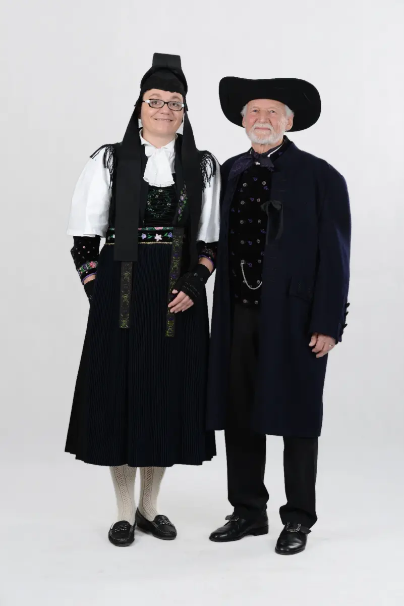 Tracht des Amtes Biedenkopf Paar 1