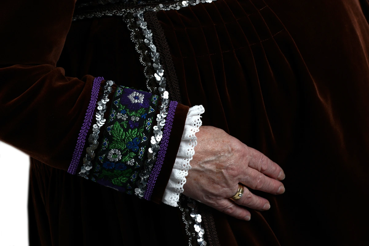 Watzenborner Tracht Frau Motzen 2