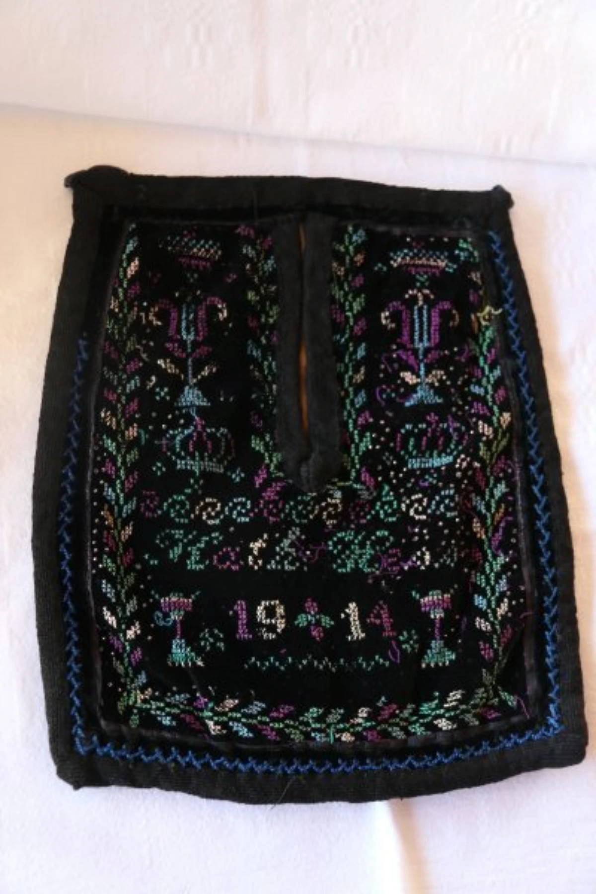 Watzenborner Tracht Frau Taschensack 2